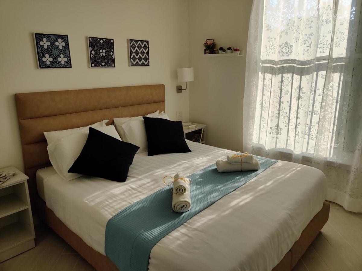 Migdal Luxury Suites Netanya J29 Exterior photo